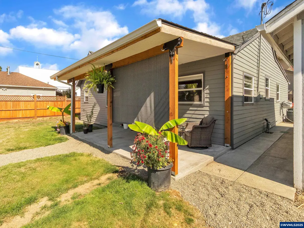 4201  Wadsworth Ln SE, Salem, OR 97317 - Image #1