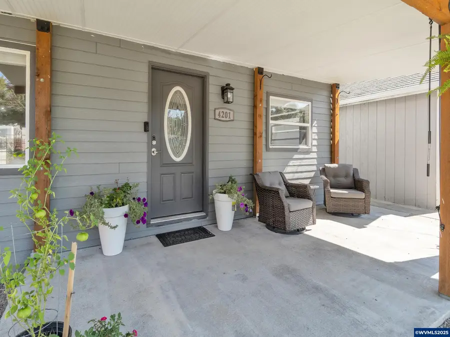 4201  Wadsworth Ln SE, Salem, OR 97317 - Image #3