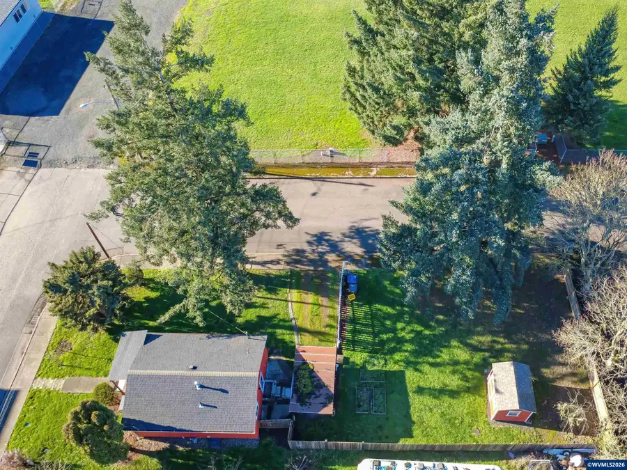 488  B St, Independence, OR 97351 - #2