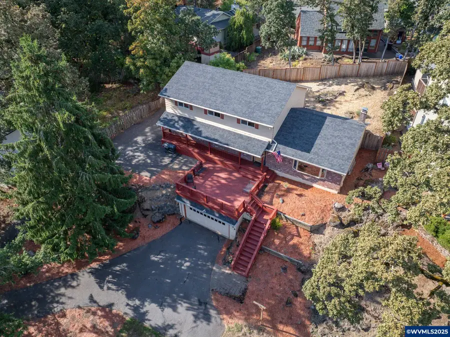 330  Patricia Dr, Gladstone, OR 97027 - Image #3