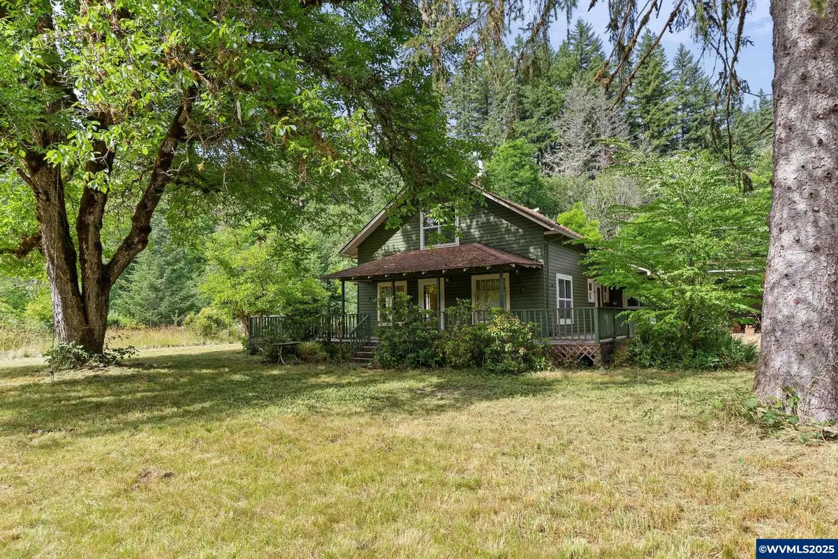 83015  Peninsula Rd, Fall Creek, OR 97438 - Image #1