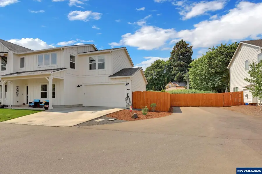 580 S 10th St, Monroe, OR 97456 - Image #2