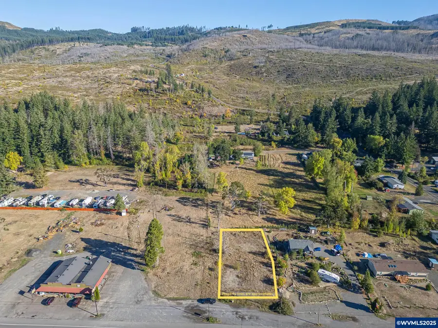 212  North Santiam Hwy SE, Gates, OR 97346 - Image #3