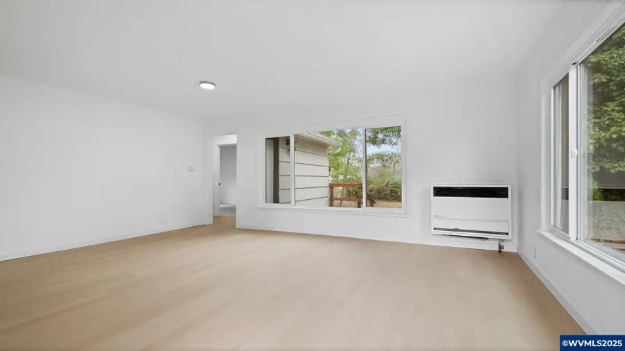 128  Holley Rd, Sweet Home, OR 97386 - Image #2