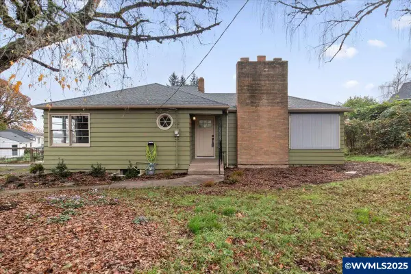 900  Cascade Dr NW, Salem, OR 97304