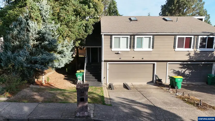 18047 SW Monte Verdi Bl, Beaverton, OR 97007 - Image #3