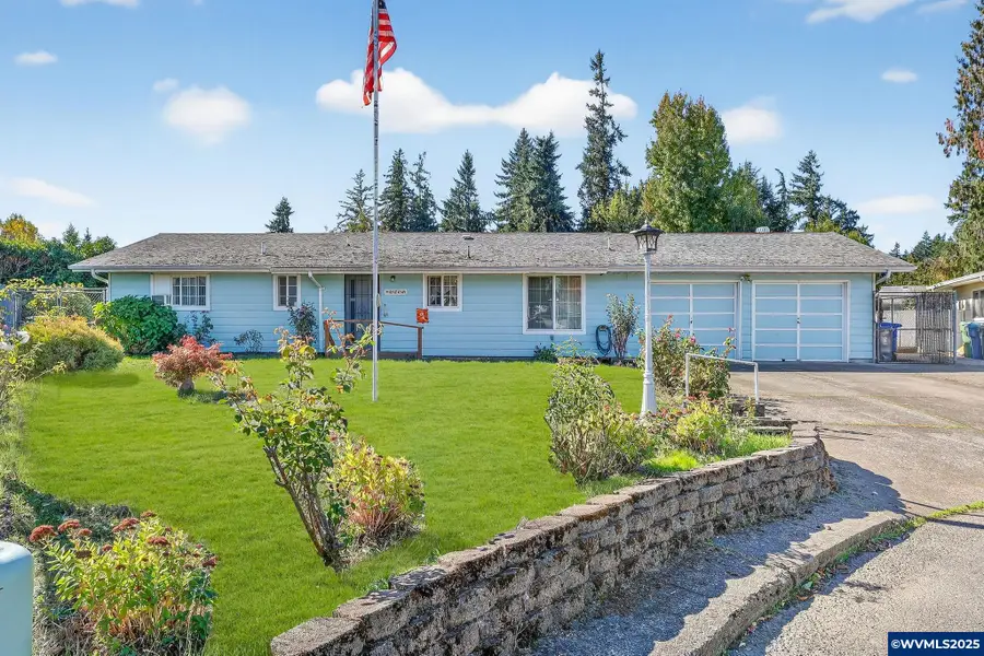 3218  West Pl, Hubbard, OR 97032 - Image #2