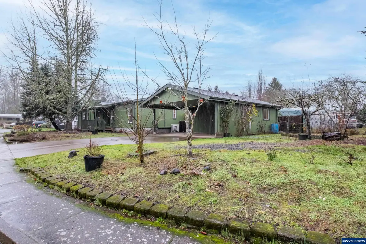 413 SW Butterfield Pl, Corvallis, OR 97333 - Image #1