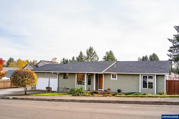 1908  Red Fox Ln SE, Salem, OR 97306