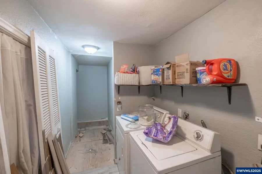 232 E Carolina St, Lebanon, OR 97355 - Image #2