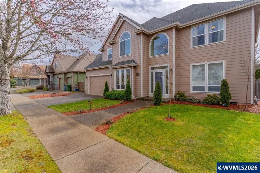 2354  Bluebell Av SE, Salem, OR 97306 - #3