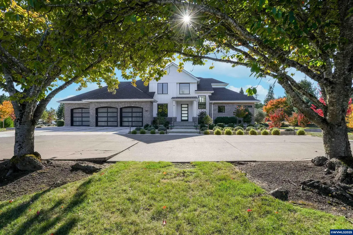 1380 NE Avalon Pl, Corvallis, OR 97330 - Image #1