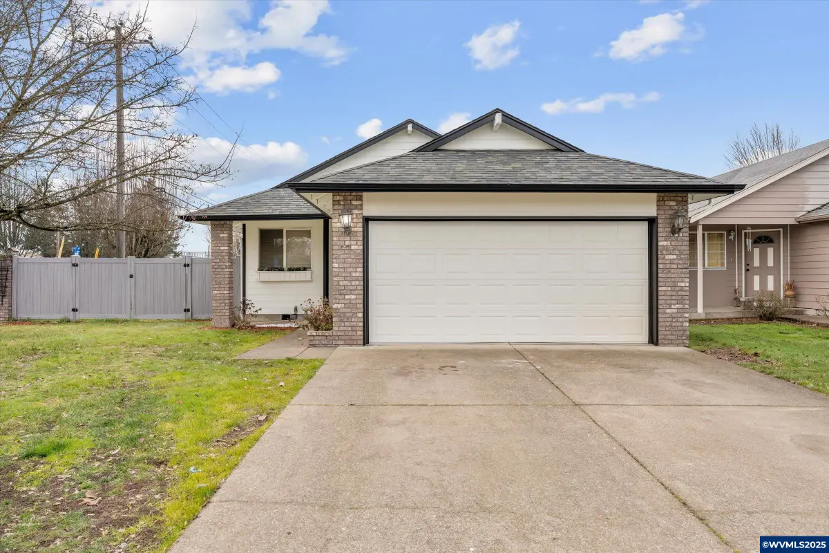 3390 SE Marion St, Albany, OR 97322 - Image #1