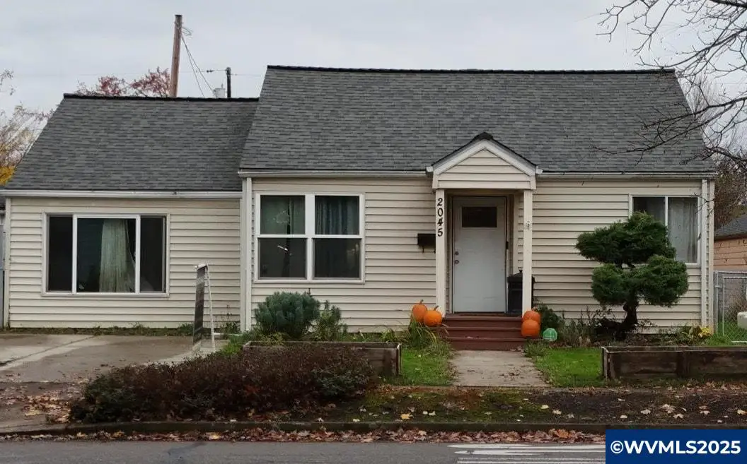 2045  Liberty St NE, Salem, OR 97301 - #1
