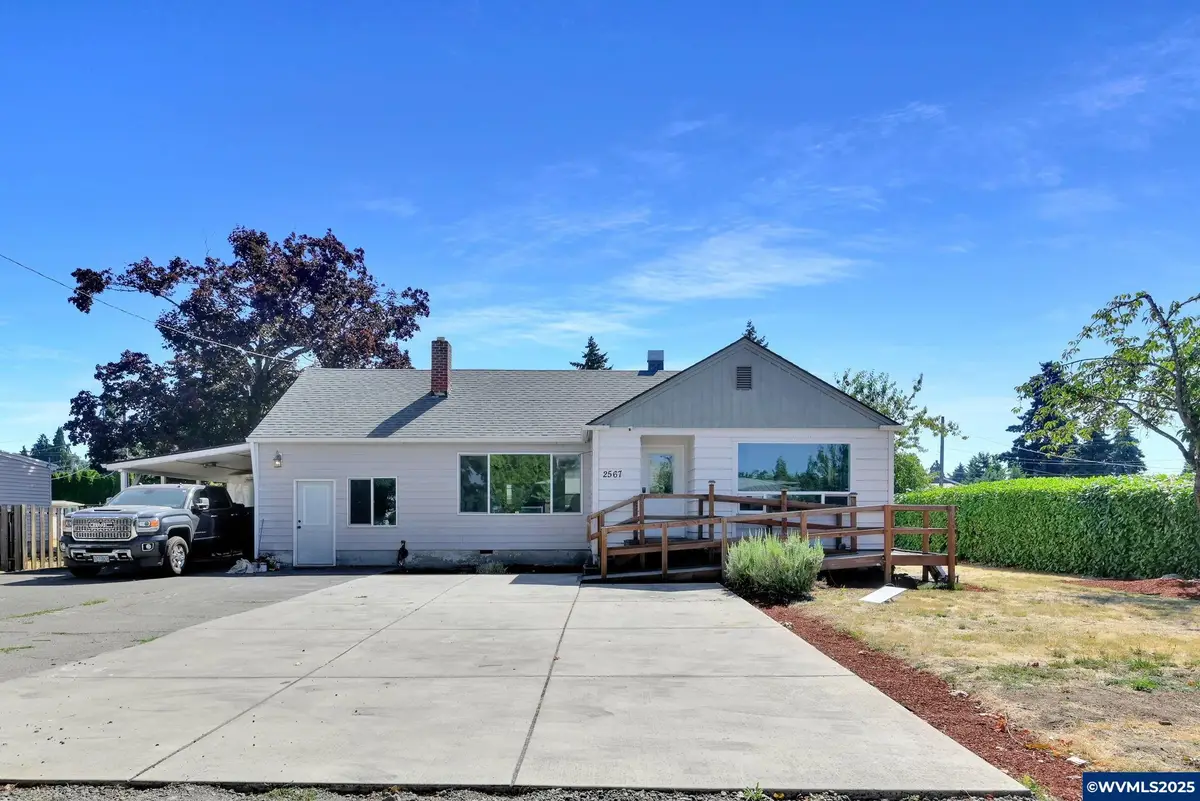 2567  Game Farm Rd, Springfield, OR 97477 - Image #1