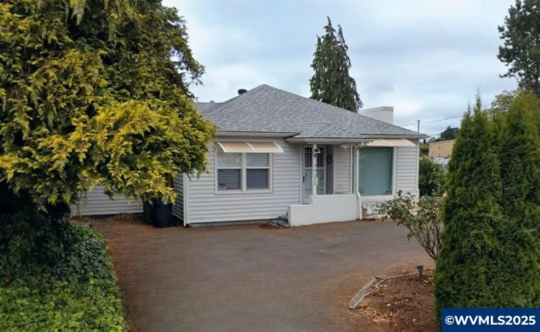 1305  20Th St SE, Salem, OR 97302 - Image #1
