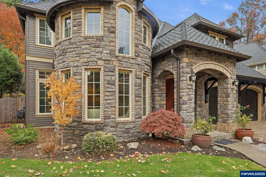 5513  Rachel Ln, Lake Oswego, OR 97035 - Image #2