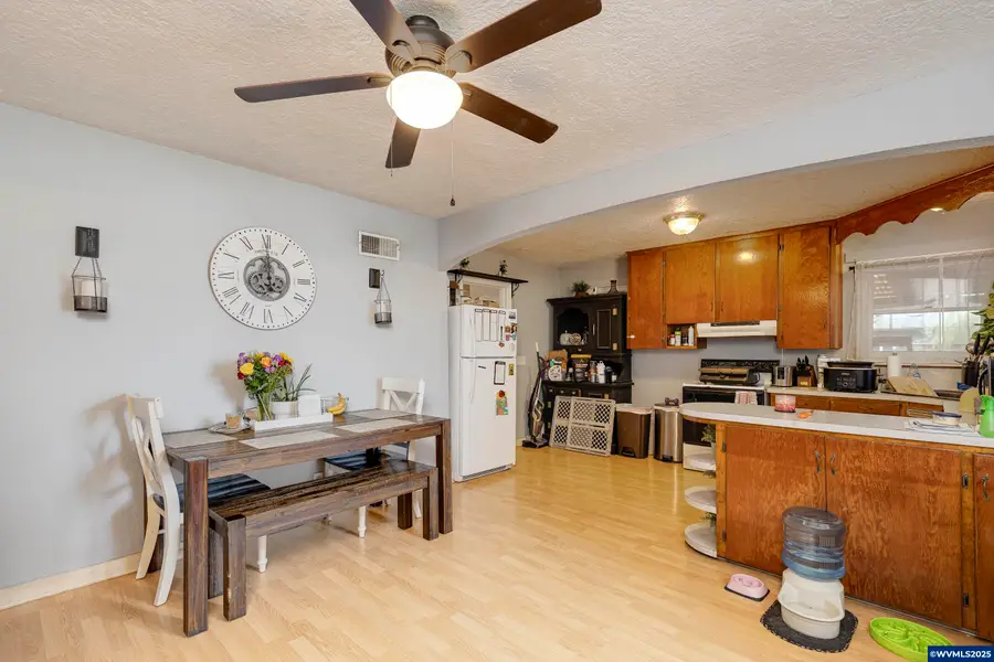 307  Sherman St, Amity, OR 97101 - Image #2