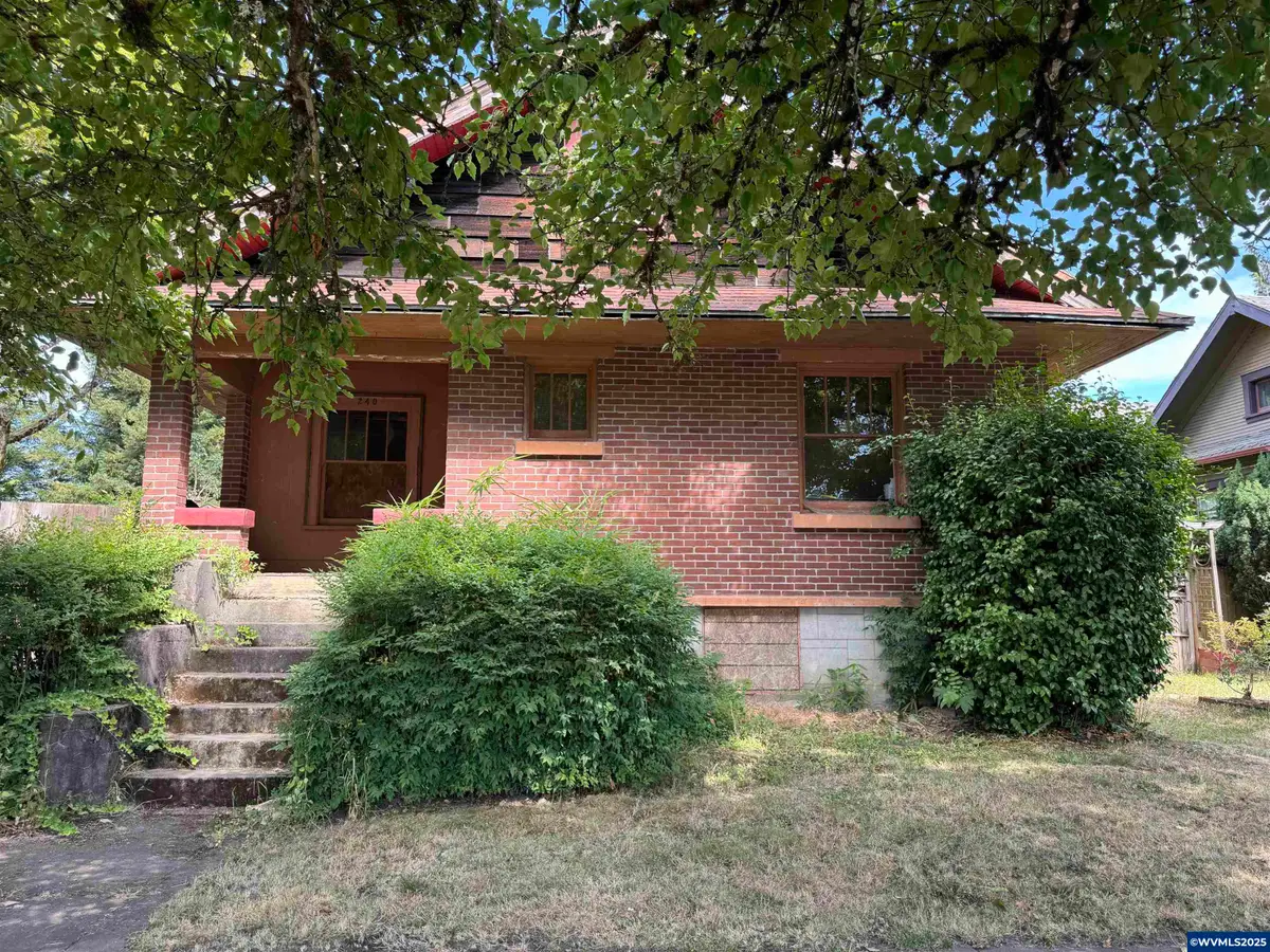 240 SE Davis St, McMinnville, OR 97128 - Image #1