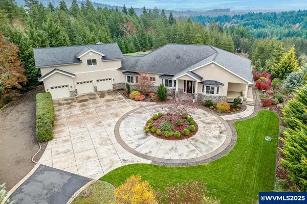 34825  Goshawk Ln, Philomath, OR 97370