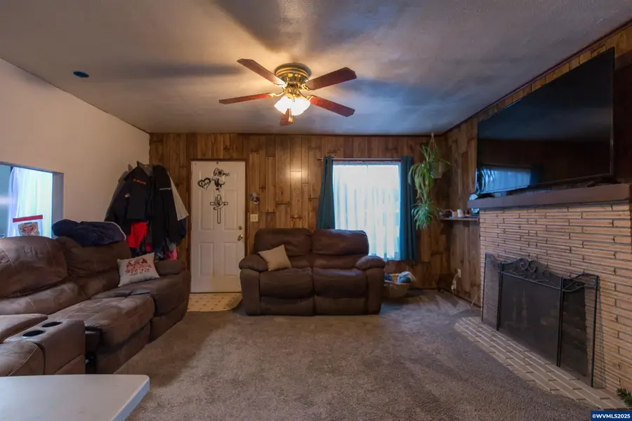 1702  54th Av, Sweet Home, OR 97386 - Image #3