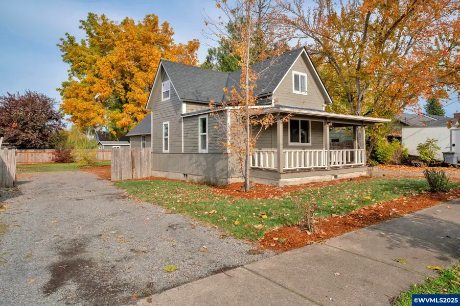 477 W Sherman St, Lebanon, OR 97355 - Image #2