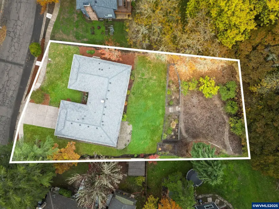 3055 NW Seneca Pl, Corvallis, OR 97330 - Image #3