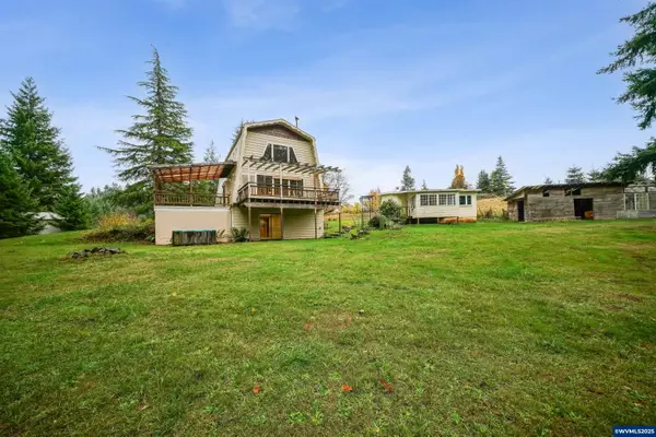 20125  McKillop Rd, Scotts Mills, OR 97375