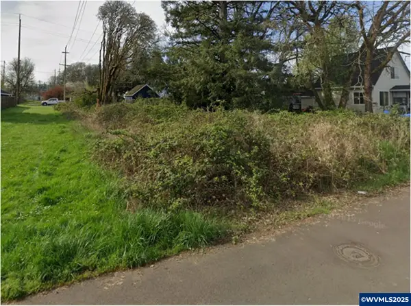 (Next To) 2020  15th Av SW, Albany, OR 97321