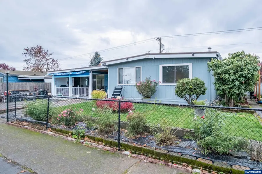 2973 & 2971  Surfwood Dr NE, Salem, OR 97305 - Image #3