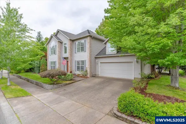 493  Lakefair Cir N, Keizer, OR 97303