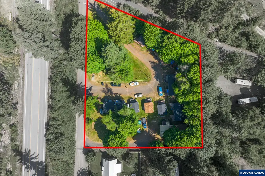 105  Front St S, Detroit, OR 97342 - Image #2