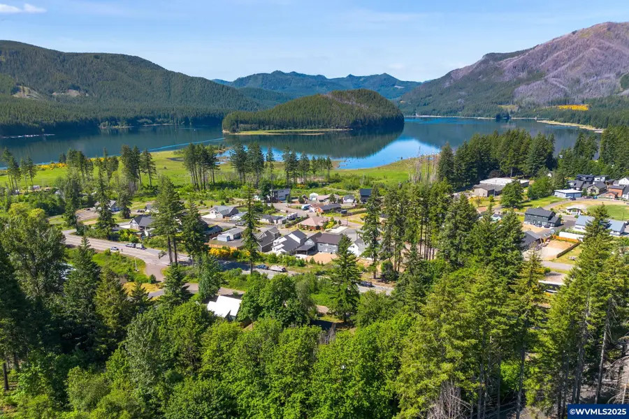 105  Front St S, Detroit, OR 97342 - Image #3