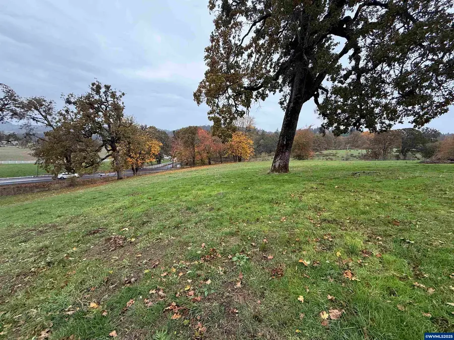 365  Lookout Ln SE, Jefferson, OR 97352 - Image #3