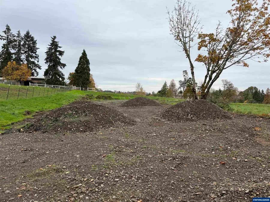 354  Lookout Ln SE, Jefferson, OR 97352 - Image #3