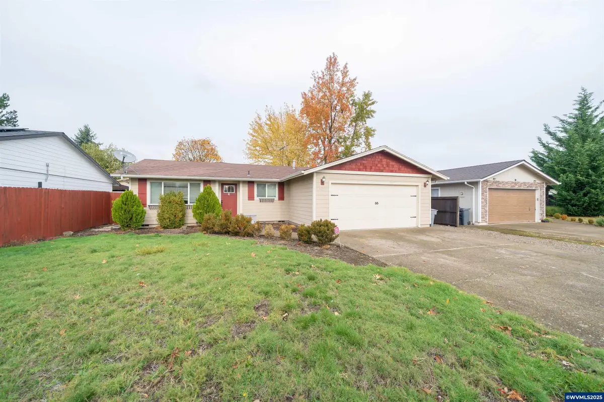 4555  Swallow Ct NE, Salem, OR 97301 - Image #1