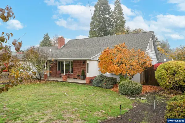 3970  Lone Oak Dr SE, Salem, OR 97302