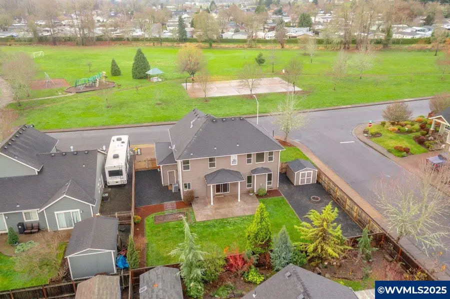 230 SW Wyatt St, Dallas, OR 97338 - Image #2