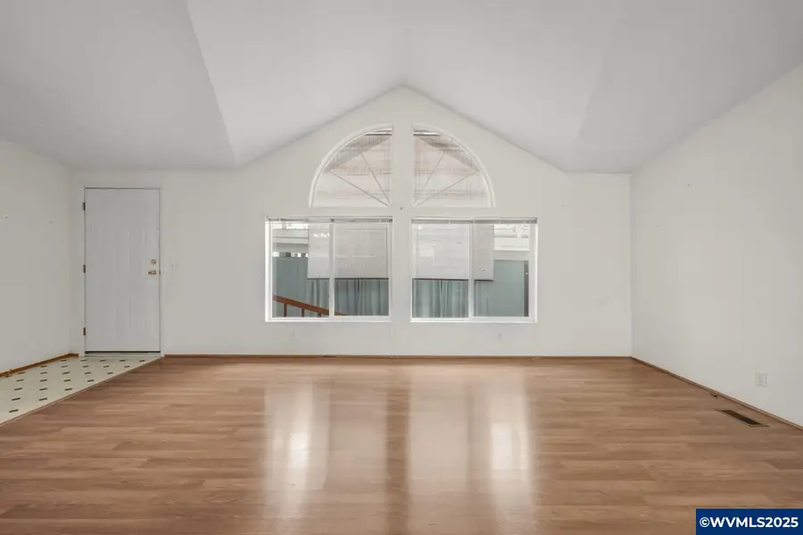 5422  Portland Rd, Salem, OR 97305 - Image #2