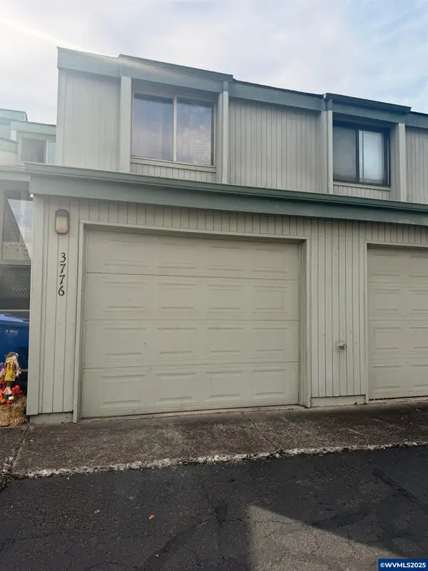 3776 NE Auburn Rd, Salem, OR 97301