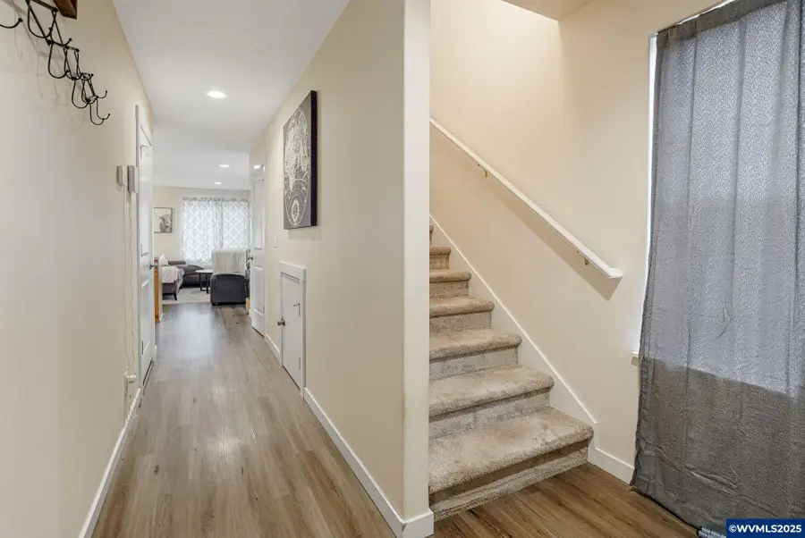 3902  Hawthorne Av NE, Salem, OR 97301 - #2