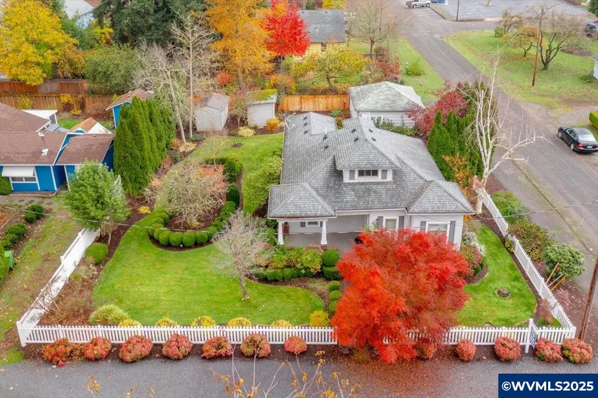 1012 N 4th Av, Stayton, OR 97383 - Image #1