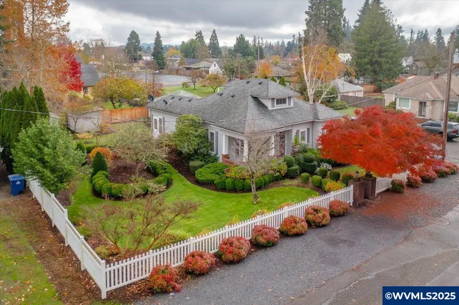 1012 N 4th Av, Stayton, OR 97383 - Image #2