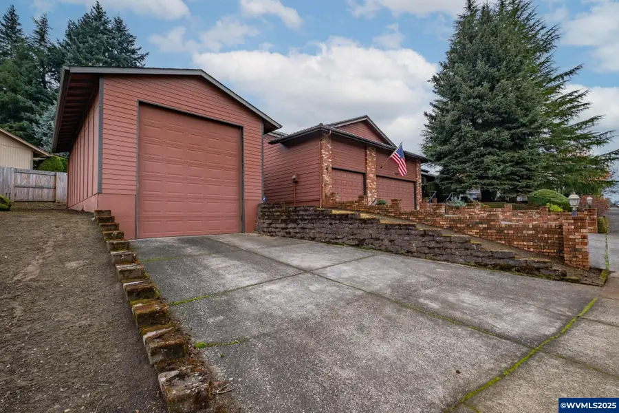 5037  Summerfield Dr SE, Salem, OR 97306 - Image #3
