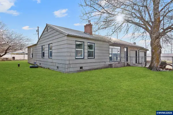 790 SE Garner St, Prineville, OR 97554