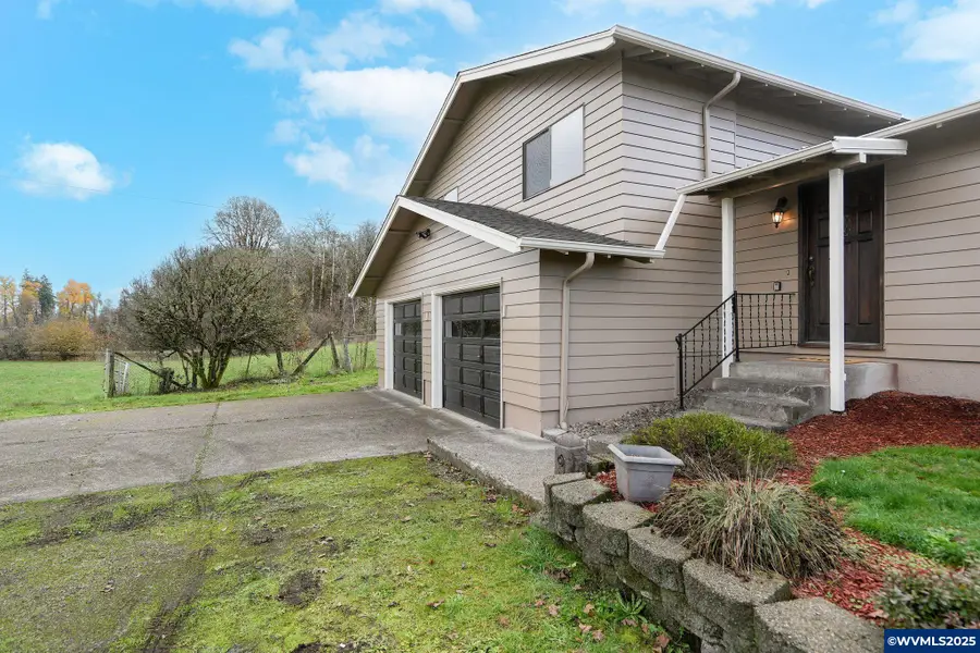 4904  Springhill Dr NW, Albany, OR 97321 - Image #3