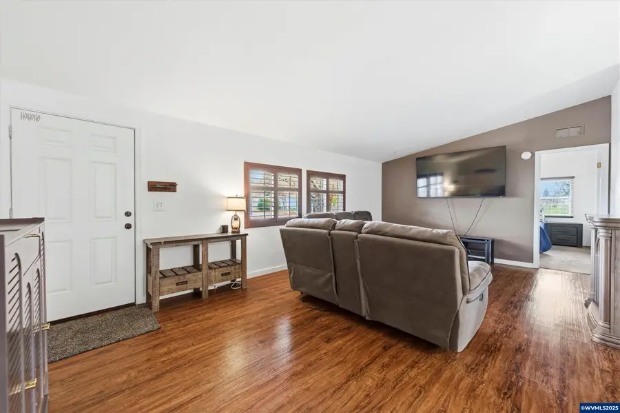 260  21st Av SE, Albany, OR 97322 - Image #3