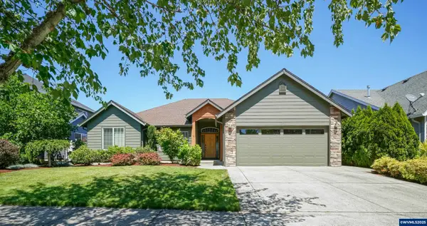 1897  Lucy Belle St, McMinnville, OR 97128