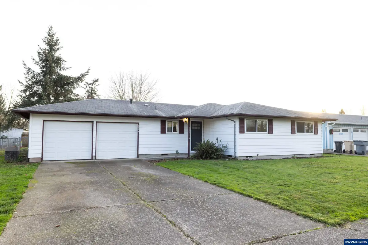 720 W Isabella St, Lebanon, OR 97355 - Image #1