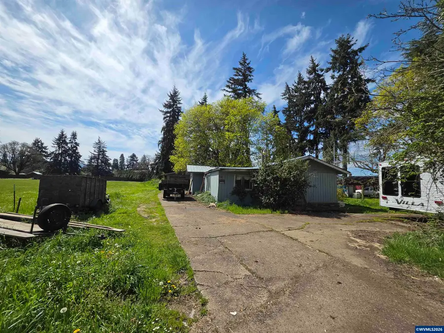3910  Santiam Hwy, Lebanon, OR 97355 - #3